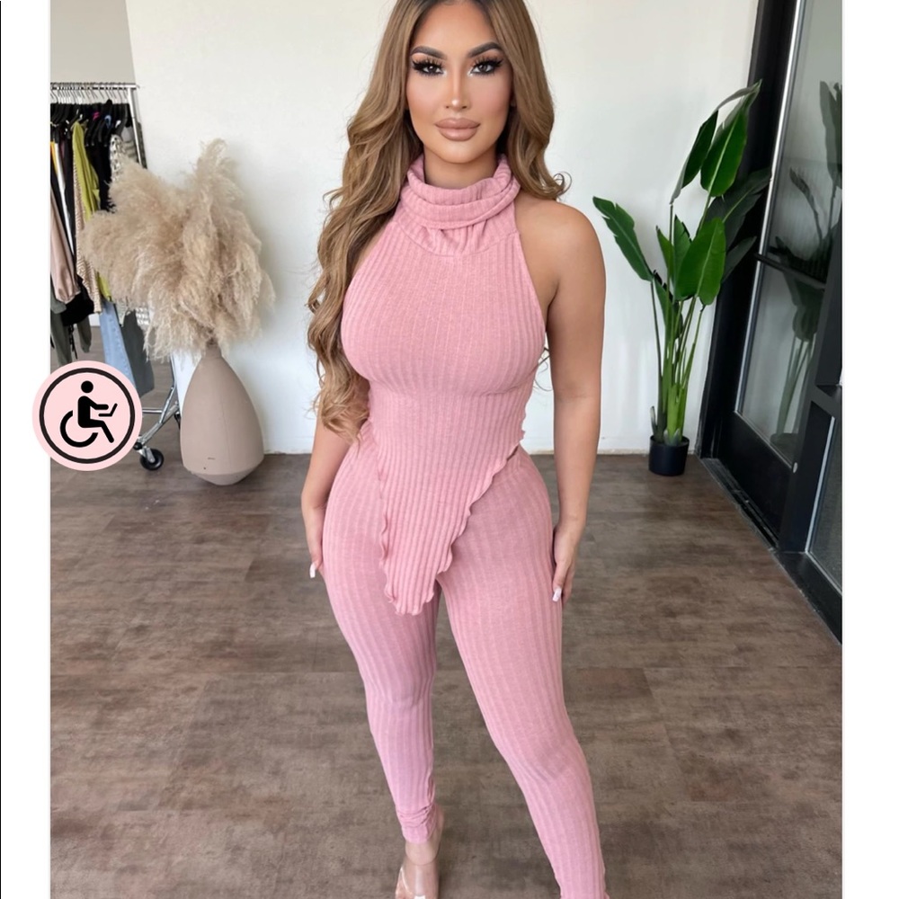 Alma two piece set ( pink )